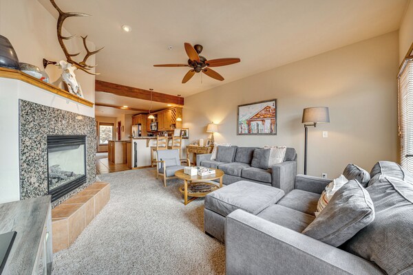 6 Mi To Winter Park Resort: Townhome W/ Hot Tub! - Granby, CO