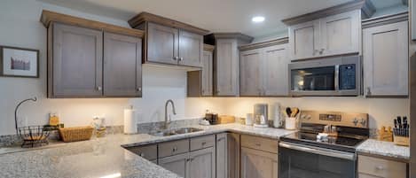 Apartment (1 Bedroom) | Interior