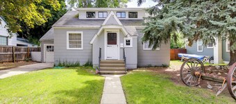 Charming Hamilton Hideaway: Half-mi to Main St!