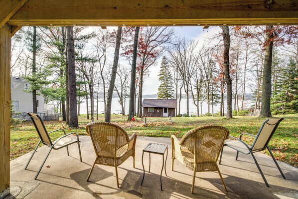 Interior - Brainerd Cabin: Waterfront Fire Pit + Lake Access! (Brainerd)