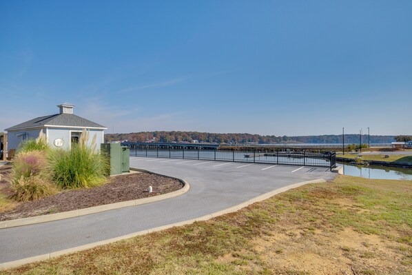 Cottage (2 Bedrooms) | Interior