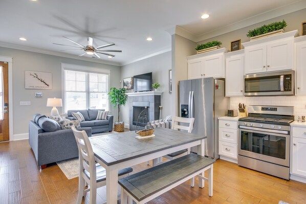 Cottage (2 Bedrooms) | Interior