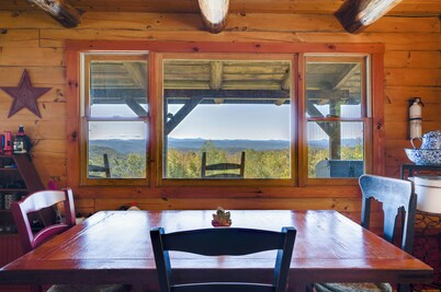 Remote Escape: Vermont Cabin w/ Mountaintop Views!