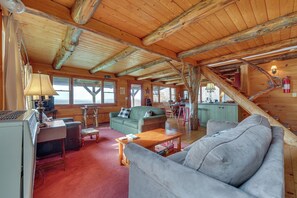 Casa (2 Bedrooms) | Interior