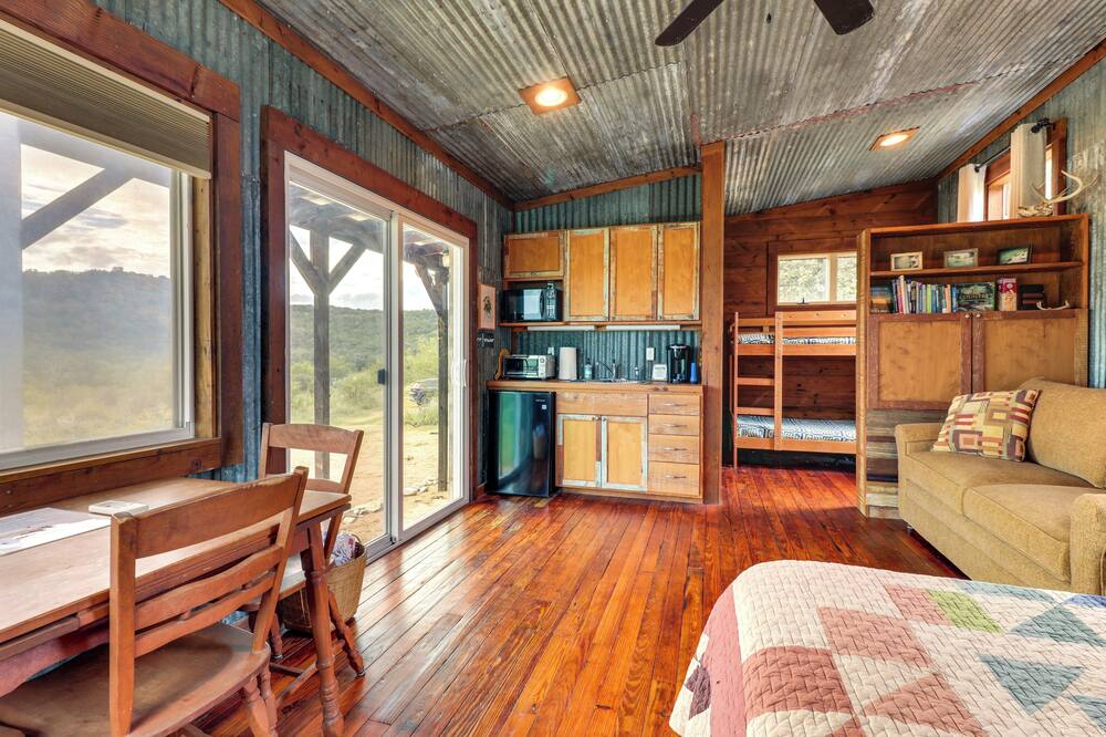 Rustic Eco-cabin Llano River Getaway on 68 Acres! - Art, TX