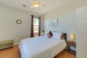 Apartment (2 Bedrooms) | Interior - Eloy Vacation Rental w/ Community Pool & Courtyard (Eloy)