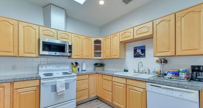 Eloy Vacation Rental w/ Community Pool & Courtyard