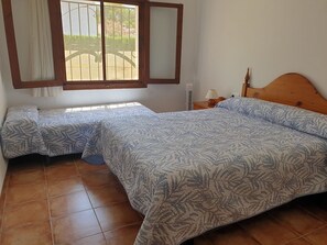 3 habitaciones, wifi y ropa de cama 