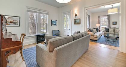 Spacious Naples Vacation Rental w/ Private Hot Tub