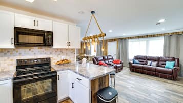 Rumah (2 Bedrooms) | Interior