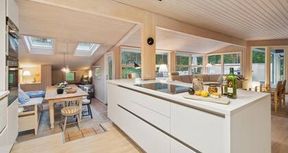 Stunning home in Nexø with kitchen
