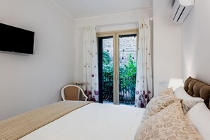 2 quartos, ferros/tábuas de passar roupa, Wi-Fi de cortesia