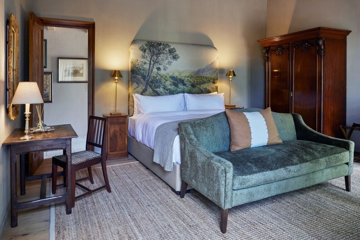 Manor House Superior Room