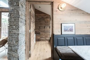 3 chambres, lit parapluie, Wi-Fi, draps fournis