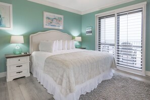 3 slaapkamers, een strijkplank/strijkijzer, gratis wifi, beddengoed