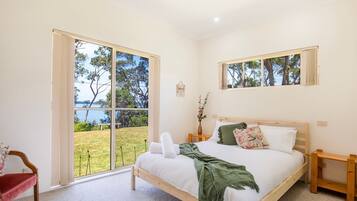 4 Schlafzimmer, Bügeleisen/Bügelbrett, Reisekinderbett, kostenloses WLAN