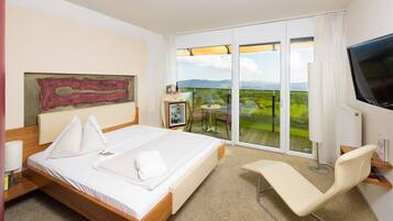 Panoramic Room | Premium bedding, down comforters, minibar, in-room safe