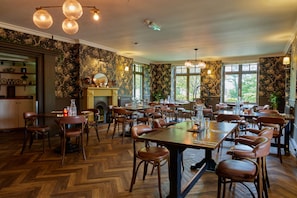 Restaurant - The Ribchester Arms (Preston)
