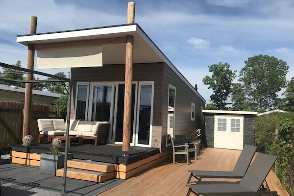 Chalet 561 | Premium bedding, individually decorated, individually furnished