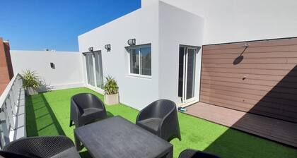 "Roca Apartment. Departamento de diseño y confort"