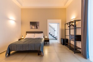 1 habitación, wifi gratis y ropa de cama