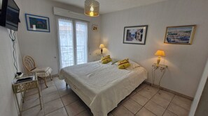2 Schlafzimmer, Bügeleisen/Bügelbrett, kostenloses WLAN