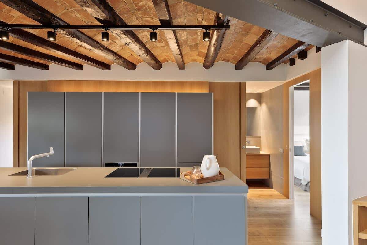 2 soverom, strykejern/-brett, wi-fi (inkludert) og sengetøy