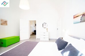 1 soverom, strykejern/-brett, reiseseng for barn og wi-fi (inkludert)