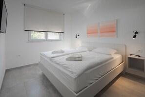 3 Schlafzimmer, Bügeleisen/Bügelbrett, WLAN, Bettwäsche