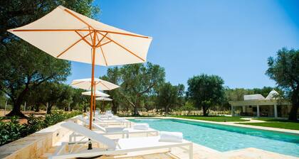 Trulli Margherita by Pugliadamare