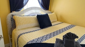 3 bedrooms, iron/ironing board, travel crib, free WiFi
