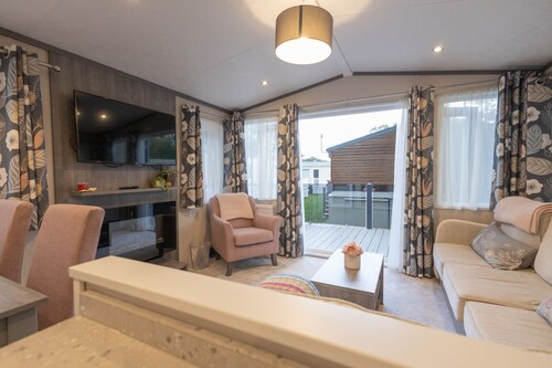 Sandpiper - a new, pet friendly property on Sandhills Holiday Park.