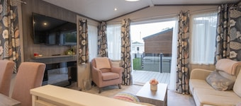 Sandpiper - a new, pet friendly property on Sandhills Holiday Park.