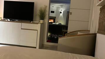 1 chambre, fer et planche à repasser, Wi-Fi, draps fournis