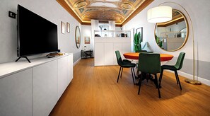 Dining - Orsini Lux: Art and Design on Pisa's Lungarno (Pisa)