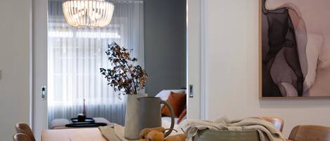 5 chambres, fer et planche à repasser, accès Internet, draps fournis