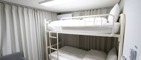 Double or Twin Room | Down comforters, free WiFi