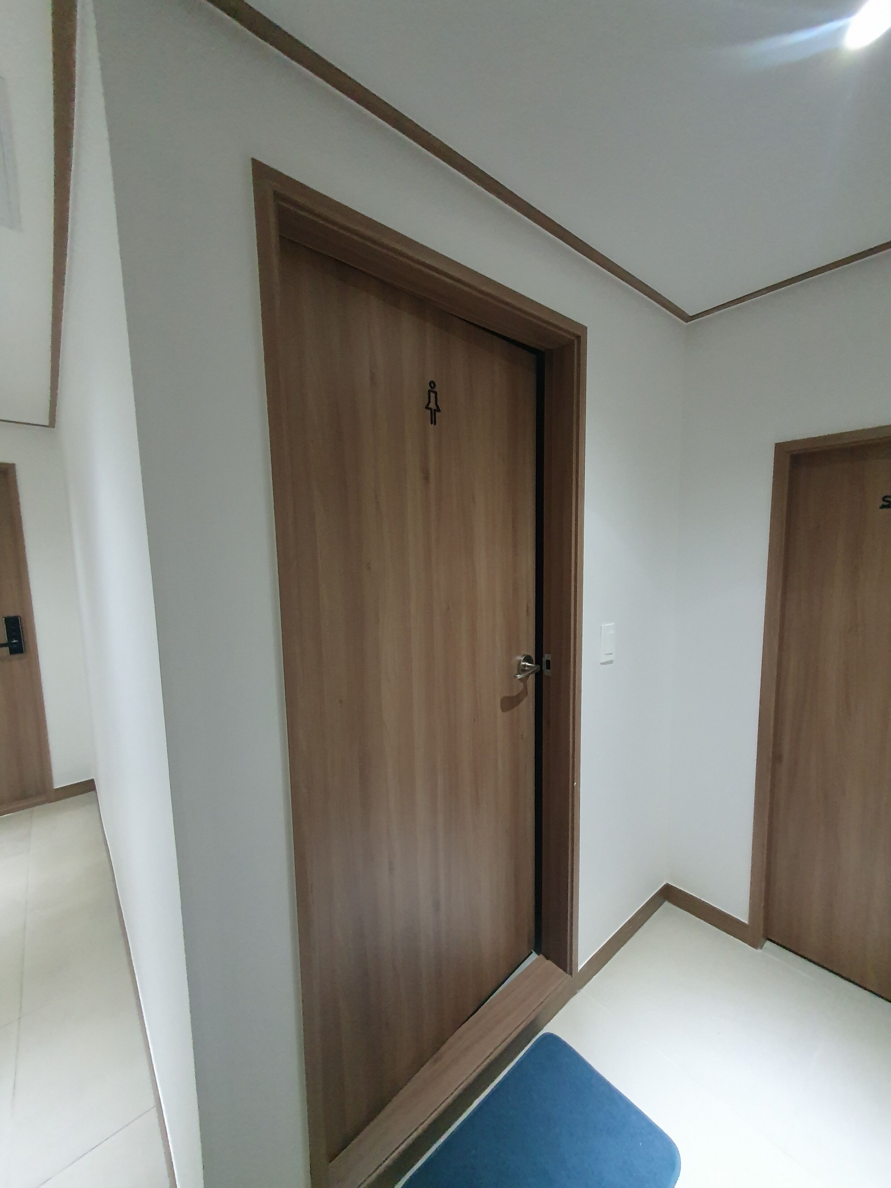 宿舍, 女士专用房 (4 people) | 浴室 | 淋浴设施、吹风机、毛巾