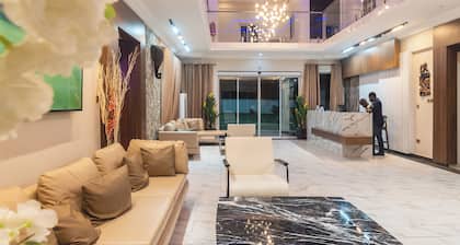 MARLIN RESORT