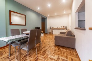 Deluxe Apartment | Living area | Flat-screen TV - Cozy and Design Rome  (Rome)