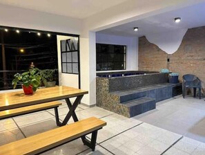 Property grounds - Casa Manila 8bed/8.5bath Jacuzzi Poblado (Medellín)