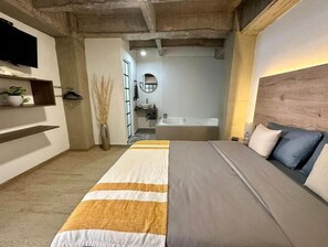 5 bedrooms - Casa Manila 8bed/8.5bath Jacuzzi Poblado (Medellín)