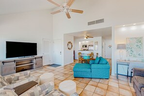TV - Waterfront condo with sunset views, boat access, & sparkling pool (Corpus Christi)