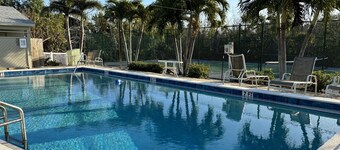 Private 1-Bedroom on Captiva, breathtaking patio of Luxury Beach Villa