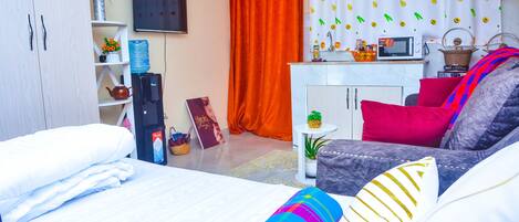 1 bedroom, iron/ironing board, WiFi, bed sheets