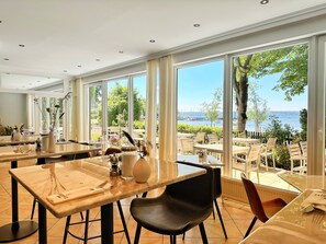 Desayuno buffet incluido todos los días