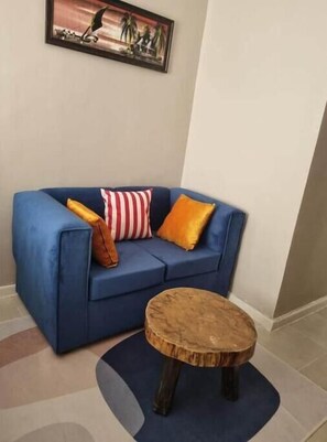 Living area - Cozy Studio at Coral Bells (Nairobi)