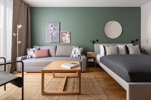 Individually decorated, individually furnished, iron/ironing board - TurnKey | Angelo Roma Apartments (Prague)