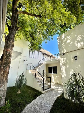 Property grounds - Perfect and Quiet Studio in the Center, Few steps to the beach and 5 Avenue. (Playa del Carmen)