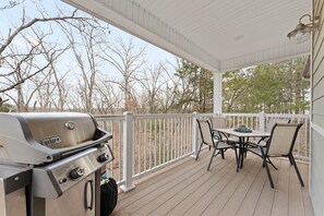 Outdoor dining - Future You Called—This Is the One! - 2BD - Sleeps 6 - Great Location! (Branson)
